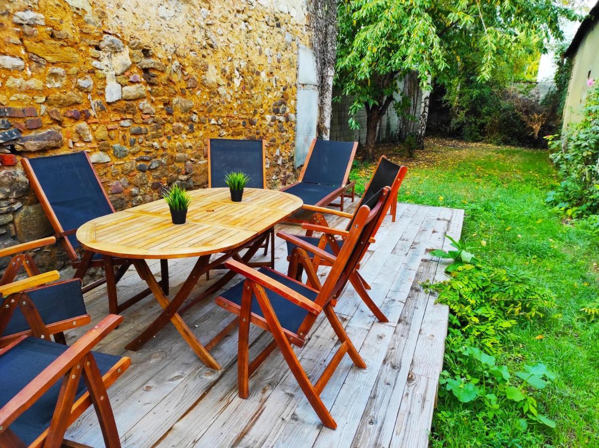 Maison Avec Jardin En Centre - Proche Gare Et Circuit 24h Du Mans Holiday home Le Mans
